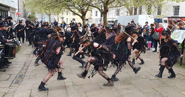 Morris dancing extravaganza comes to Exeter